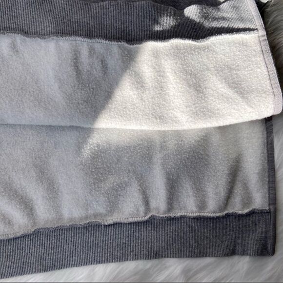 Everlane Heather Gray Hoodie Sweater Side Slit Size S - Picture 8 of 13